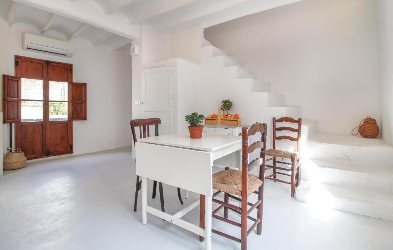 Awesome Apartment In Altea With Wifi Екстер'єр фото